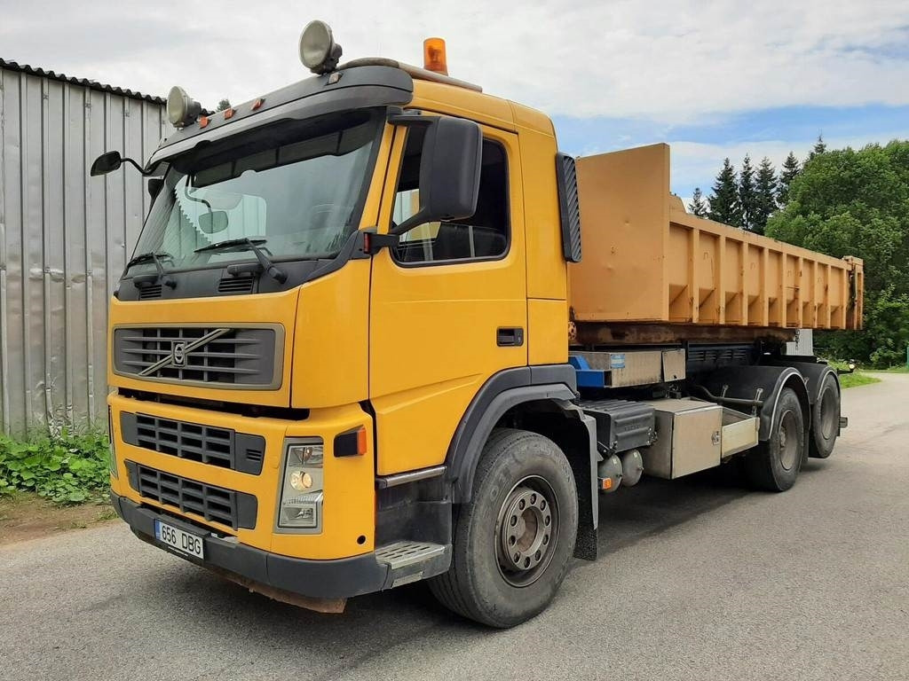 Volvo FM12 460 6X2 JOAB 338kW  - Hook lift truck: picture 5 Volvo FM12 460 6X2 JOAB 338kW  - Hook lift truck: picture 5