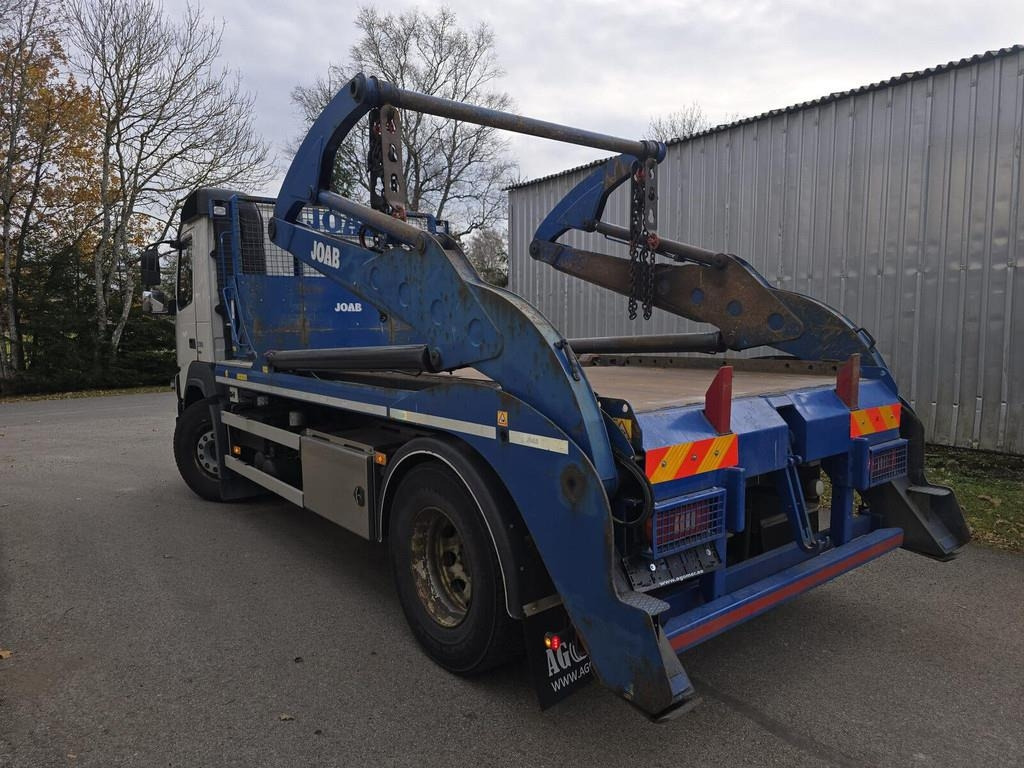 Volvo FMX340 4X2 JOAB 2 CONTAINERS  - Skip loader truck: picture 2 Volvo FMX340 4X2 JOAB 2 CONTAINERS  - Skip loader truck: picture 2