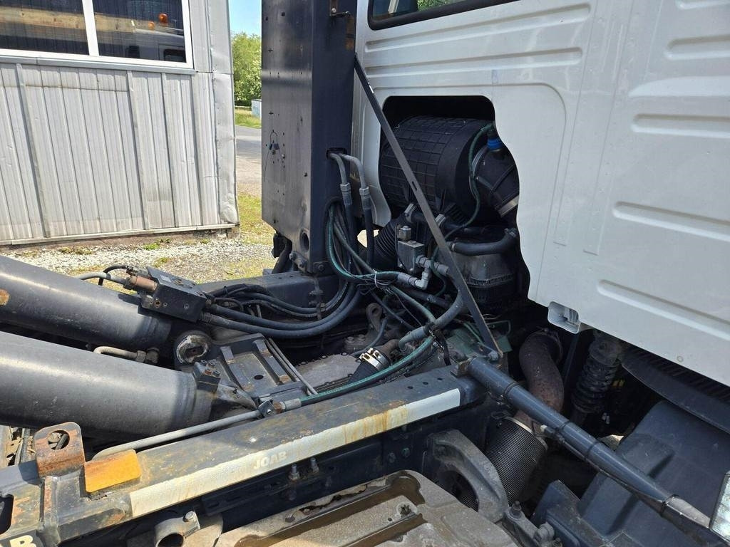 Hook lift truck Volvo FMX450 6X2 JOAB: picture 7