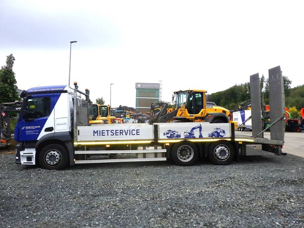 Mercedes-Benz Antos 2533 L Maschinentransporter  - Autotransporter truck: picture 2 Mercedes-Benz Antos 2533 L Maschinentransporter  - Autotransporter truck: picture 2