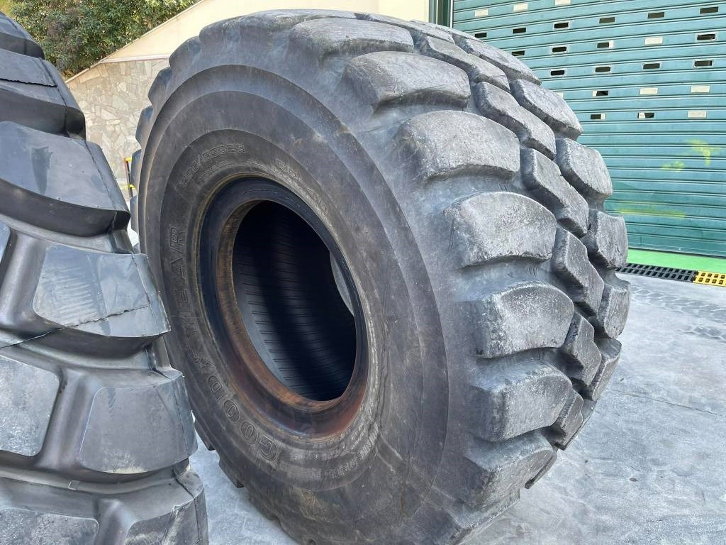 CAT 982M  - Wheel loader: picture 4 CAT 982M  - Wheel loader: picture 4