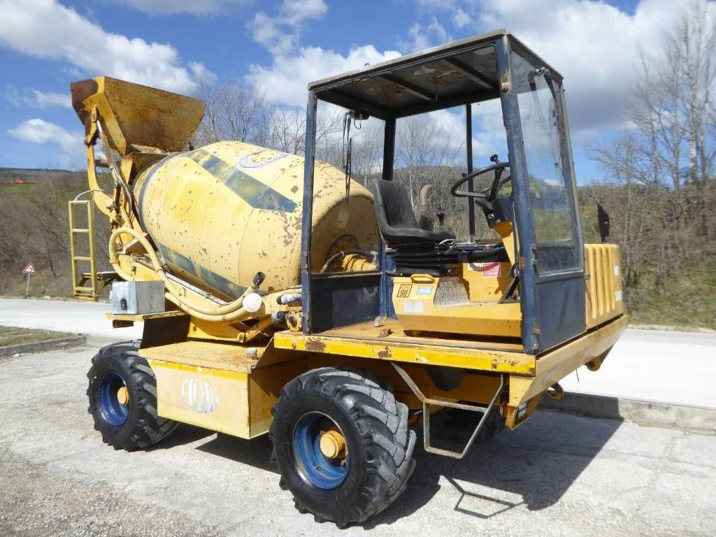 Fiori DB400E - Concrete mixer truck: picture 1 Fiori DB400E - Concrete mixer truck: picture 1