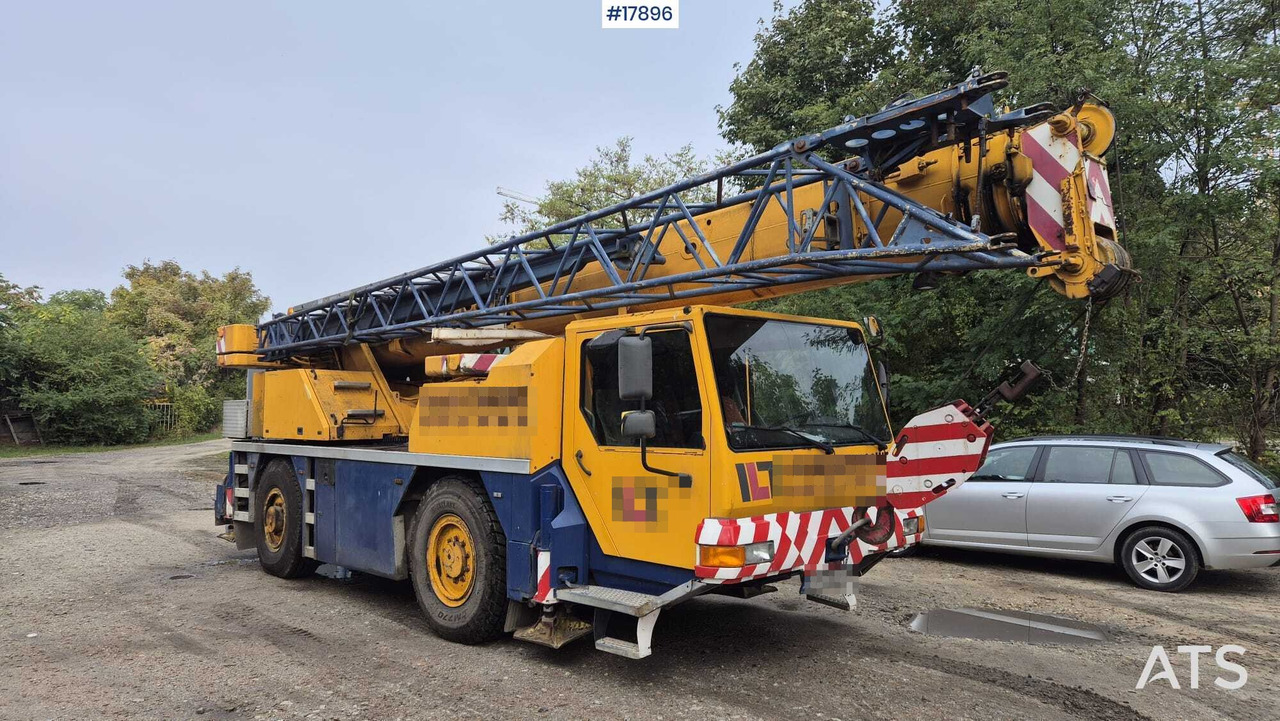 1998 Liebherr LTM 1030/2 - Mobile crane: picture 1 1998 Liebherr LTM 1030/2 - Mobile crane: picture 1