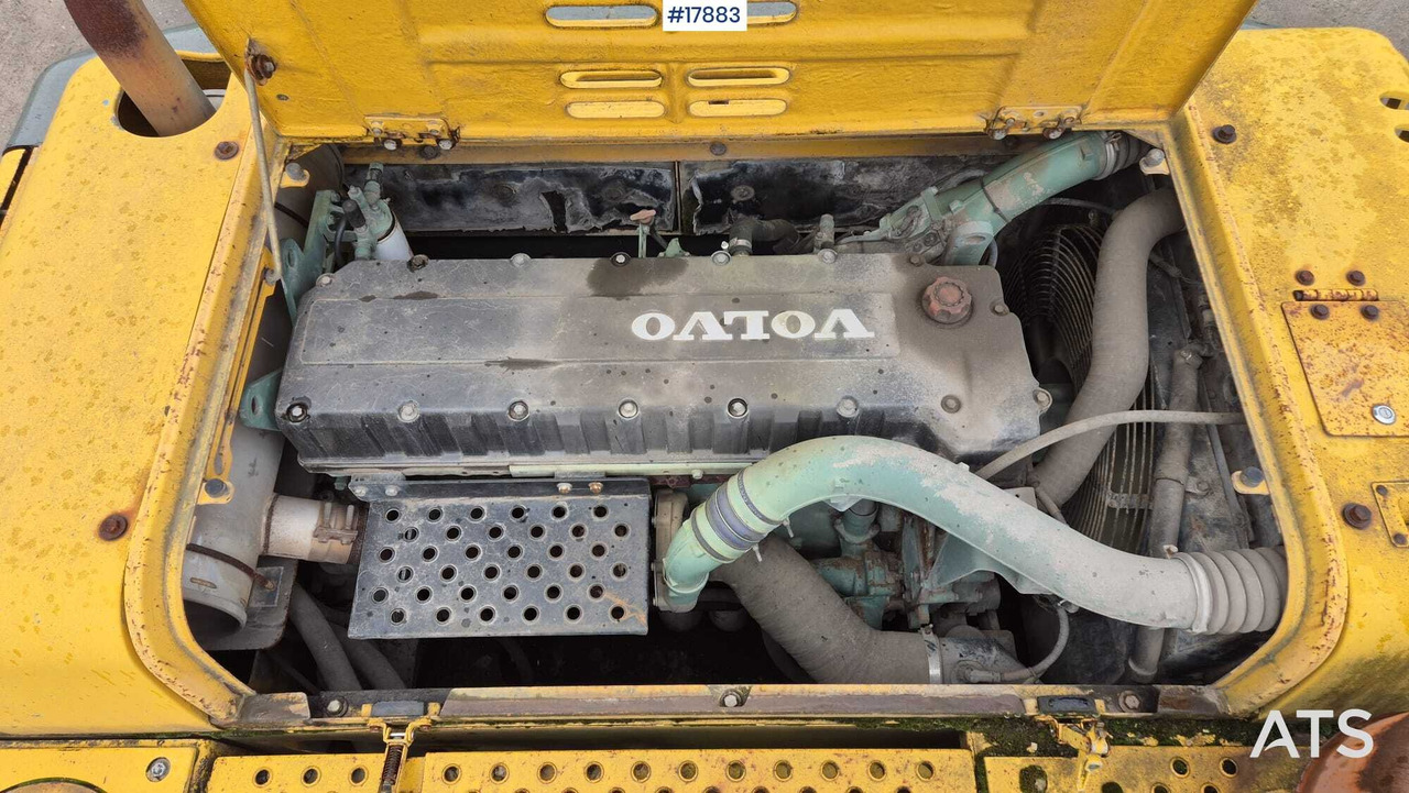 Crawler excavator 2002 Volvo EC460BLC: picture 17 Crawler excavator 2002 Volvo EC460BLC: picture 17