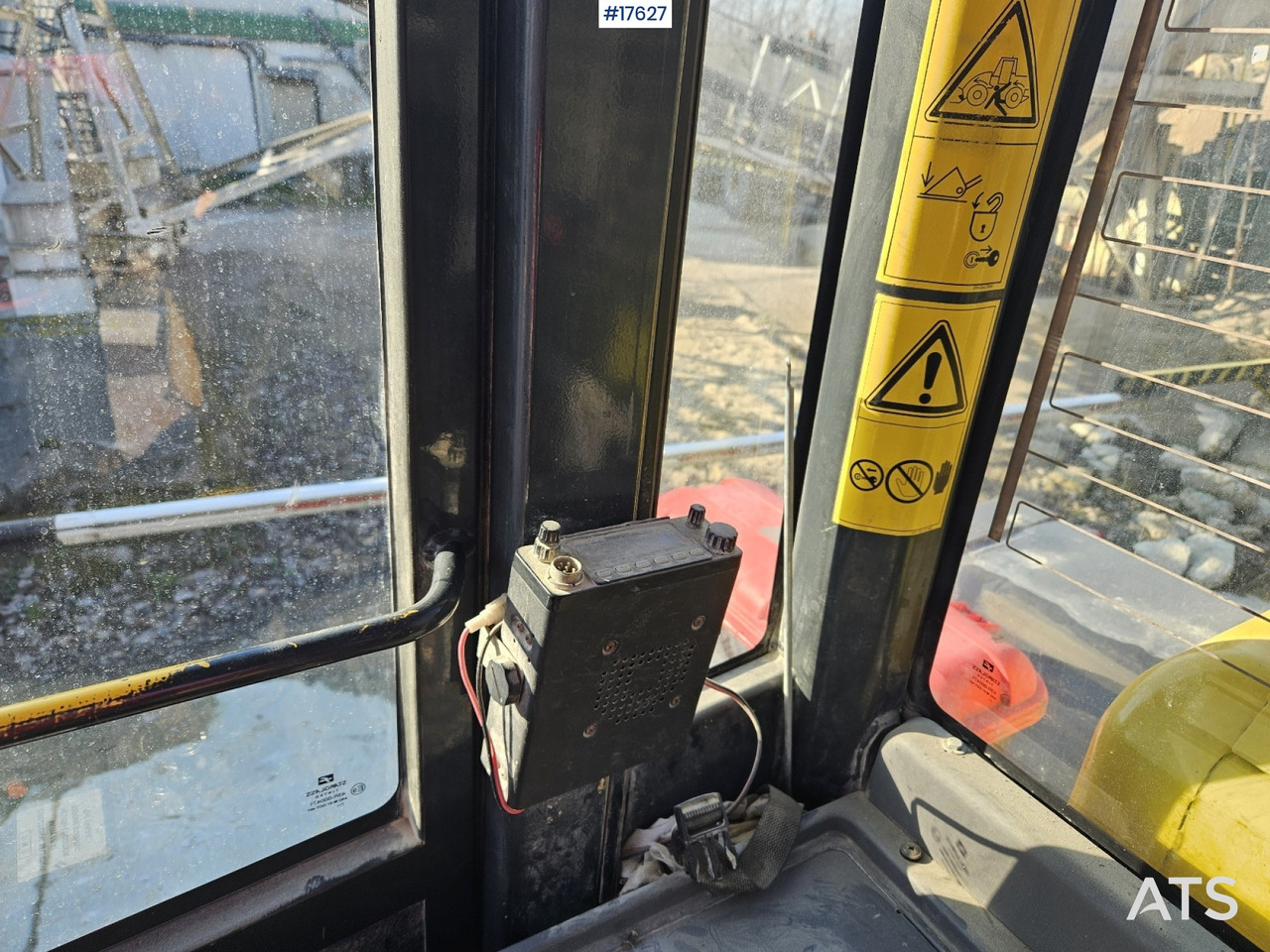 Wheel loader 2008 Komatsu  WA 320-5: picture 15