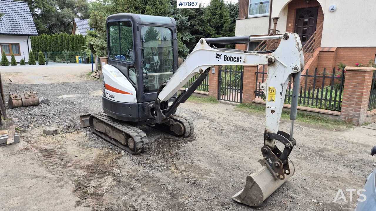2015 Bobcat  E25***EM - Mini excavator: picture 1 2015 Bobcat  E25***EM - Mini excavator: picture 1