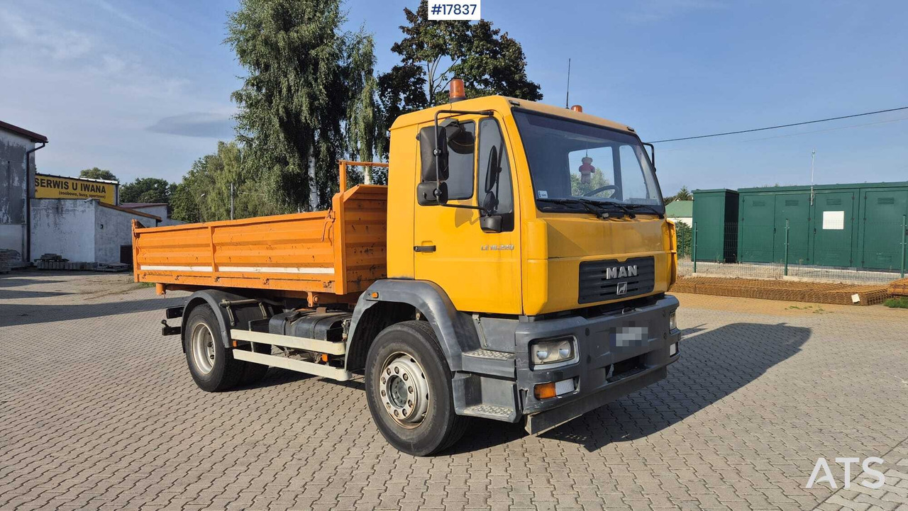 Tipper Tipper MAN 18.225 LC (2003): picture 19