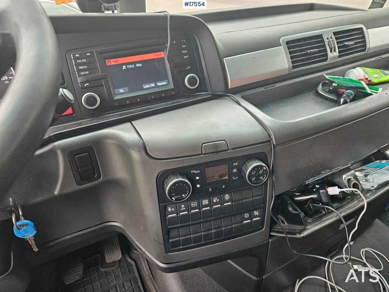 Tractor unit 2015 MAN TGX 18.440: picture 15