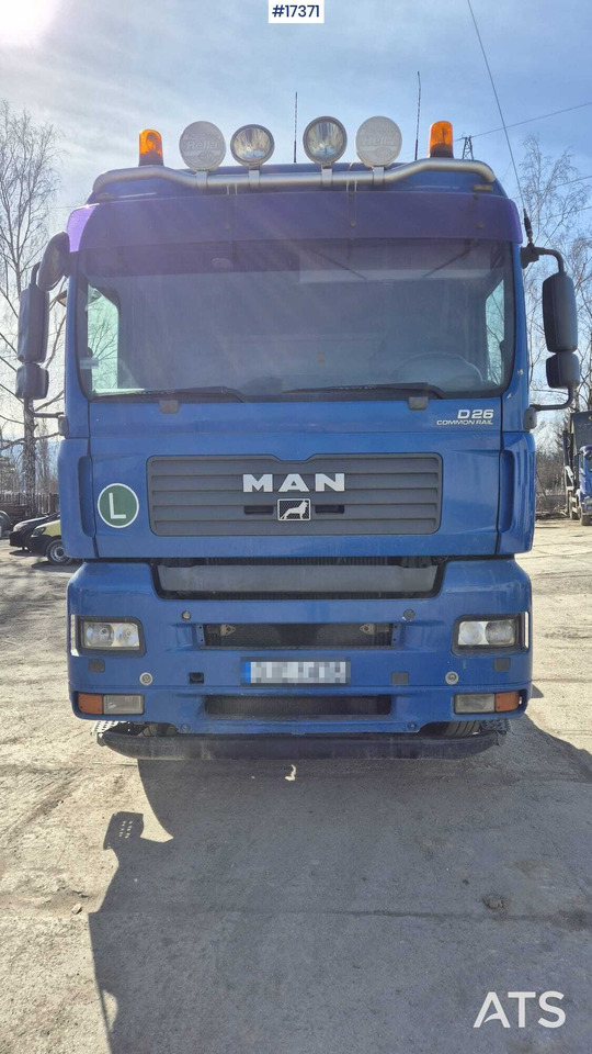 Truck tractor MAN TGA 26.480 6x2 (2007) - Tractor unit: picture 2 Truck tractor MAN TGA 26.480 6x2 (2007) - Tractor unit: picture 2