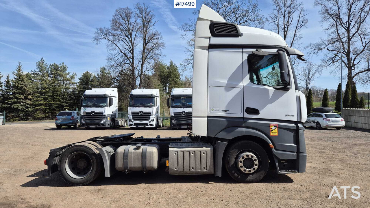 Truck tractor MERCEDES-BENZ ACTROS 1845 (2017) - Tractor unit: picture 5 Truck tractor MERCEDES-BENZ ACTROS 1845 (2017) - Tractor unit: picture 5