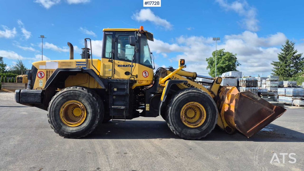 Wheel loader KOMATSU WA380-5H (2004) - Wheel loader: picture 4 Wheel loader KOMATSU WA380-5H (2004) - Wheel loader: picture 4