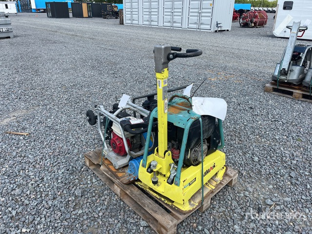 2008 Wacker Neuson VP1030A Vibratory Plate Compactor - Vibratory plate: picture 3 2008 Wacker Neuson VP1030A Vibratory Plate Compactor - Vibratory plate: picture 3