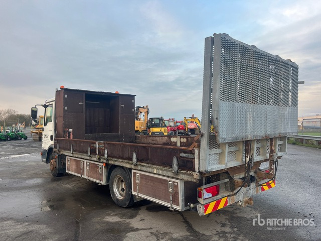 2010 MAN TGL10.180 4x2 Flatbed Truck - Dropside/ Flatbed truck: picture 2 2010 MAN TGL10.180 4x2 Flatbed Truck - Dropside/ Flatbed truck: picture 2