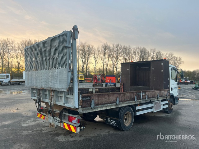 2010 MAN TGL10.180 4x2 Flatbed Truck - Dropside/ Flatbed truck: picture 3 2010 MAN TGL10.180 4x2 Flatbed Truck - Dropside/ Flatbed truck: picture 3