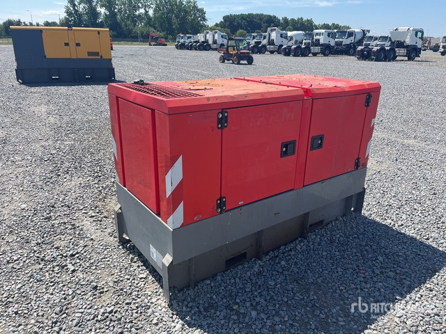 2011 Atlas Copco QAS30 30 kVA Skid-Mounted Generator Set - Generator set: picture 3 2011 Atlas Copco QAS30 30 kVA Skid-Mounted Generator Set - Generator set: picture 3