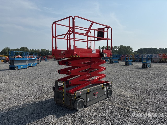 2012 Haulotte Compact 10 Electric Scissor Lift - Scissor lift: picture 1 2012 Haulotte Compact 10 Electric Scissor Lift - Scissor lift: picture 1