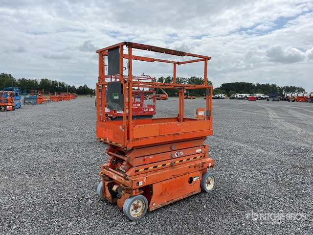 2015 Skyjack SJIII-3219 Electric (Inoperable) Scissor Lift - Scissor lift: picture 1 2015 Skyjack SJIII-3219 Electric (Inoperable) Scissor Lift - Scissor lift: picture 1