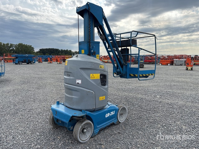 2016 Genie GR26J 2WD Electric Vertical Mast Lift - Vertical mast lift: picture 1 2016 Genie GR26J 2WD Electric Vertical Mast Lift - Vertical mast lift: picture 1