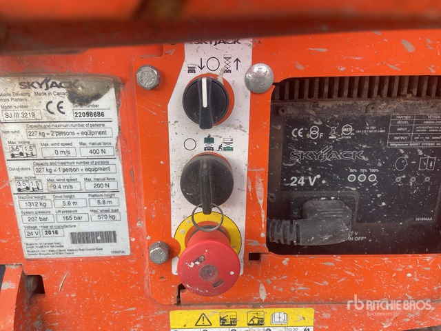 Scissor lift 2016 Skyjack SJIII-3219 Electric (Inoperable) Scissor Lift: picture 6