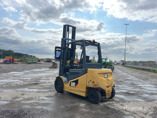2018 Cat EP40 2 Electric Forklift - Electric forklift: picture 4 2018 Cat EP40 2 Electric Forklift - Electric forklift: picture 4