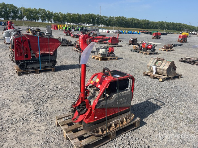 Wacker Neuson Vibratory Plate Compactor - Vibratory plate: picture 3 Wacker Neuson Vibratory Plate Compactor - Vibratory plate: picture 3