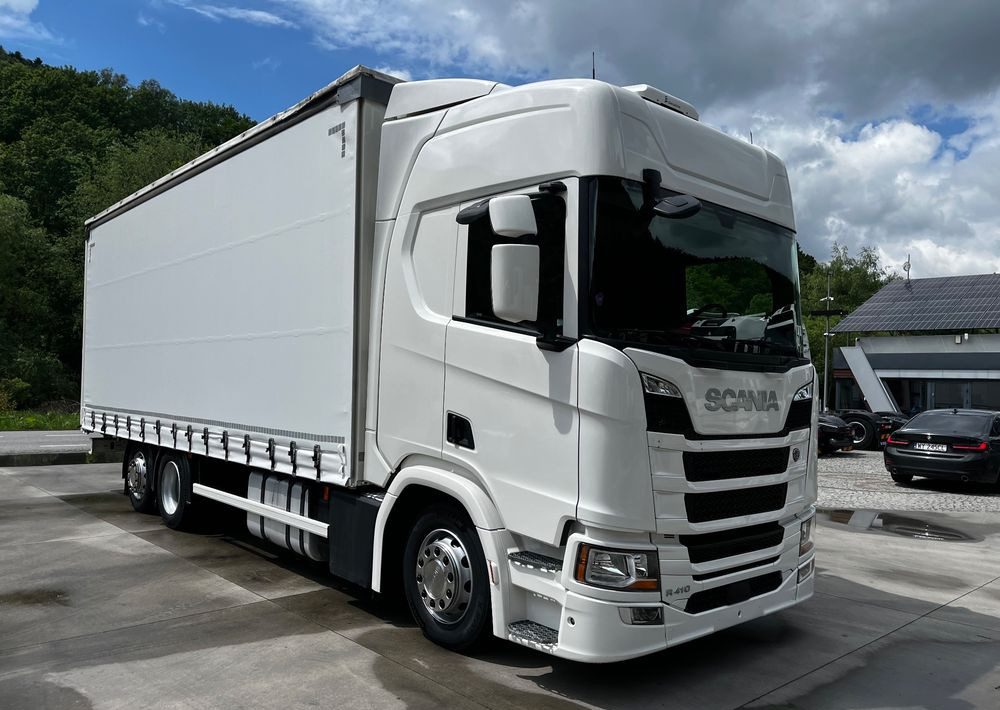 Scania R410 // 2018 Rok 6x2 // Retarder // Automat // Led // Navi // 77 // - Curtainsider truck: picture 3 Scania R410 // 2018 Rok 6x2 // Retarder // Automat // Led // Navi // 77 // - Curtainsider truck: picture 3