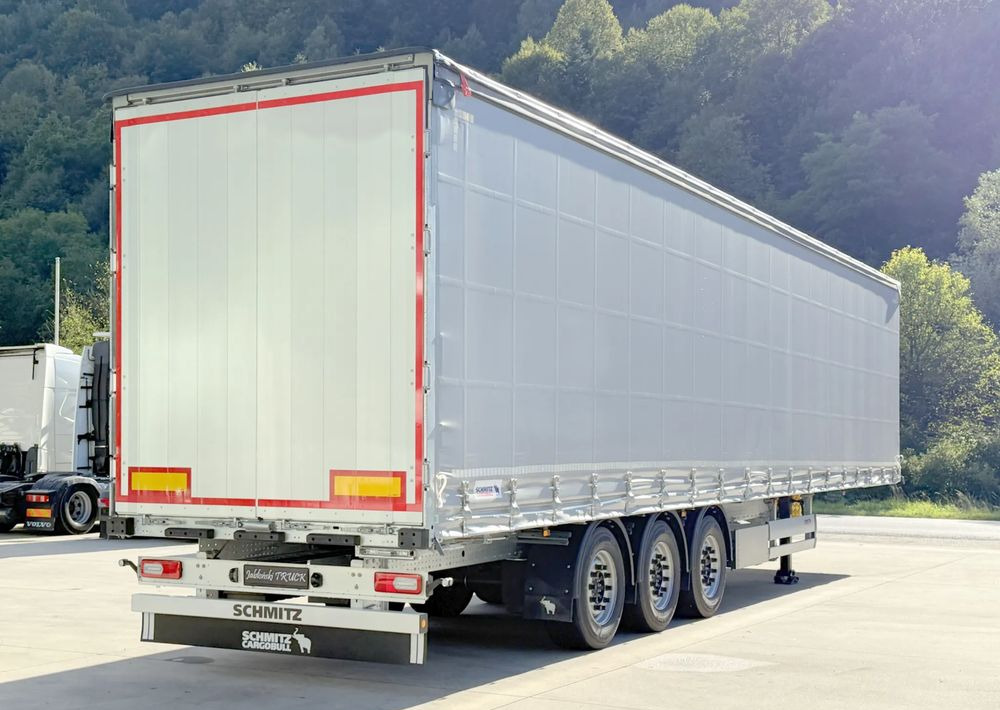 Schmitz Cargobull VARIOS + SKRZYNKA - Curtainsider semi-trailer: picture 2 Schmitz Cargobull VARIOS + SKRZYNKA - Curtainsider semi-trailer: picture 2