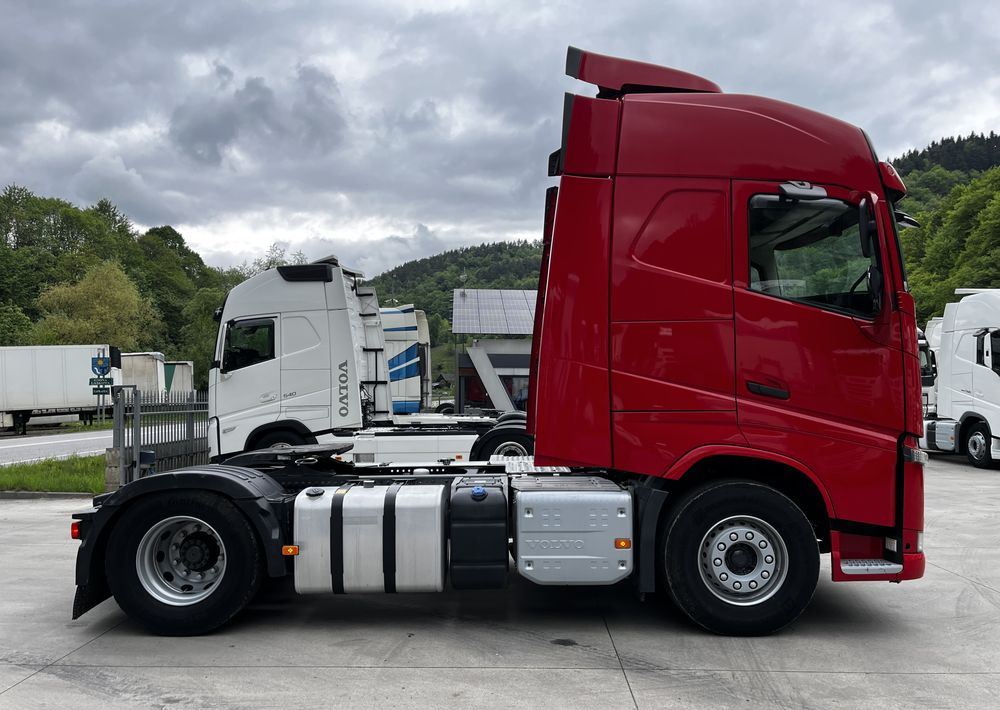 Tractor unit Volvo FH // Standard // 2018 // Duże zbiorniki // Klima postojowa // Radary // Idealny !: picture 9