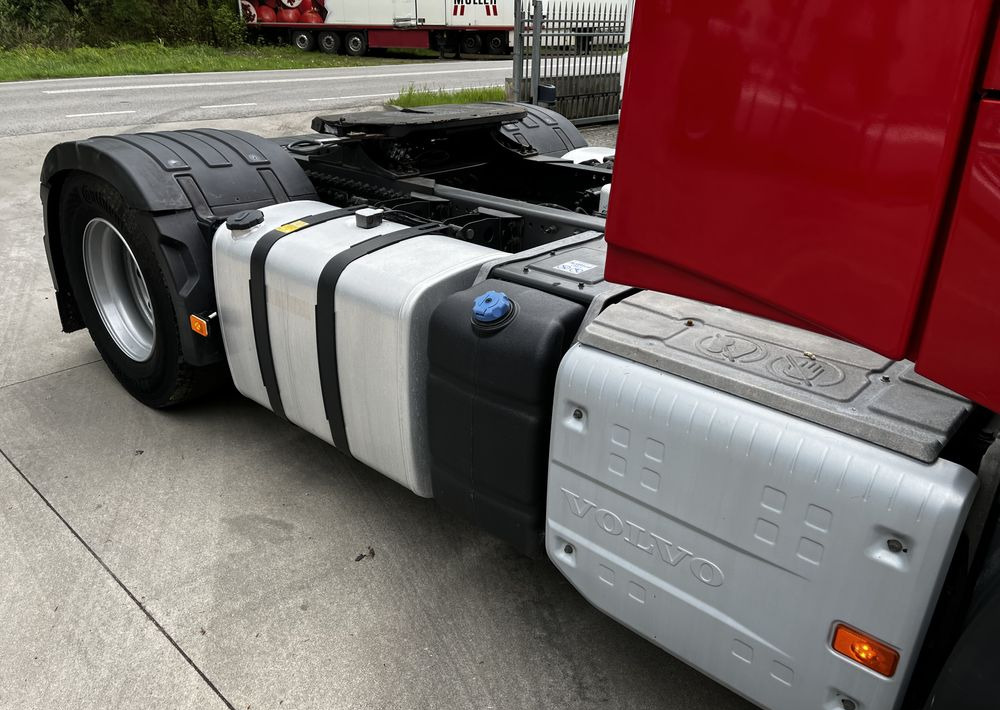Tractor unit Volvo FH // Standard // 2018 // Duże zbiorniki // Klima postojowa // Radary // Idealny !: picture 11