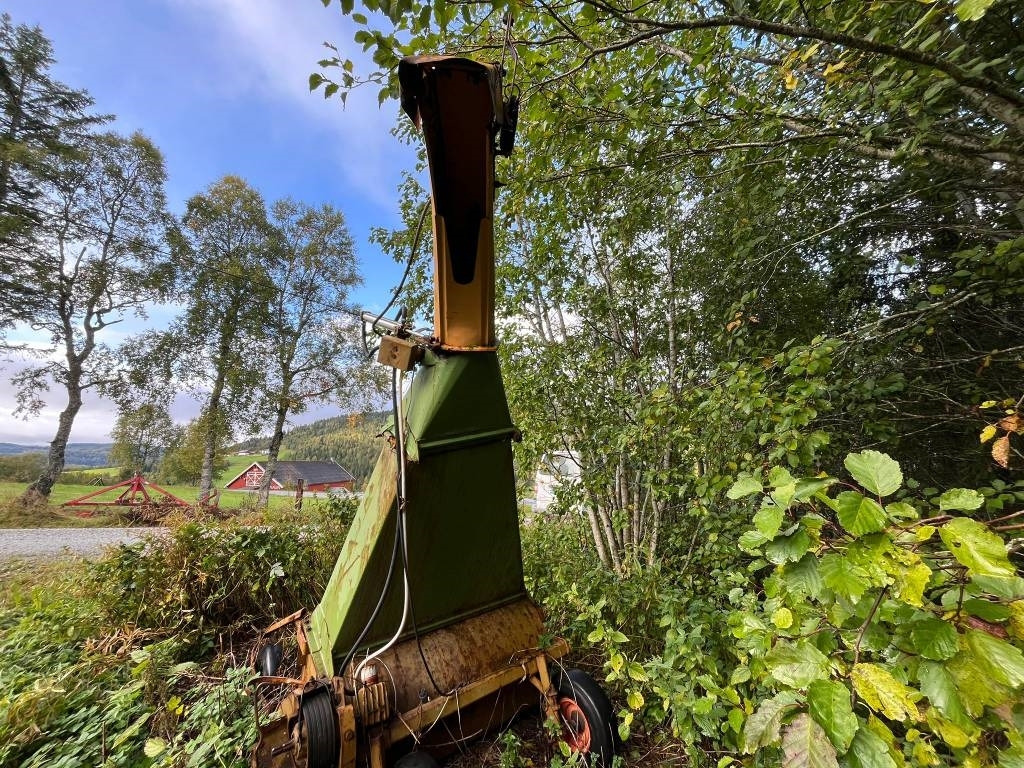 Annet Serigstad FS134 forage harvester - Pull-type forage harvester: picture 2 Annet Serigstad FS134 forage harvester - Pull-type forage harvester: picture 2