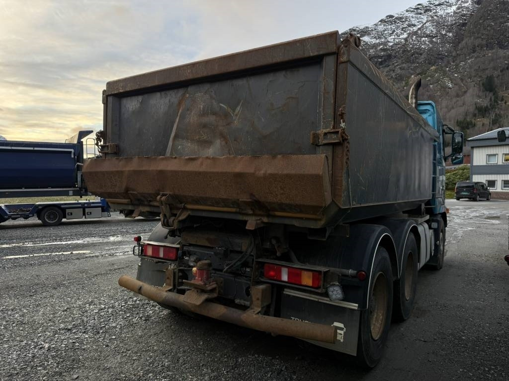 Volvo FH 16 550 6x2 - Tipper: picture 5 Volvo FH 16 550 6x2 - Tipper: picture 5