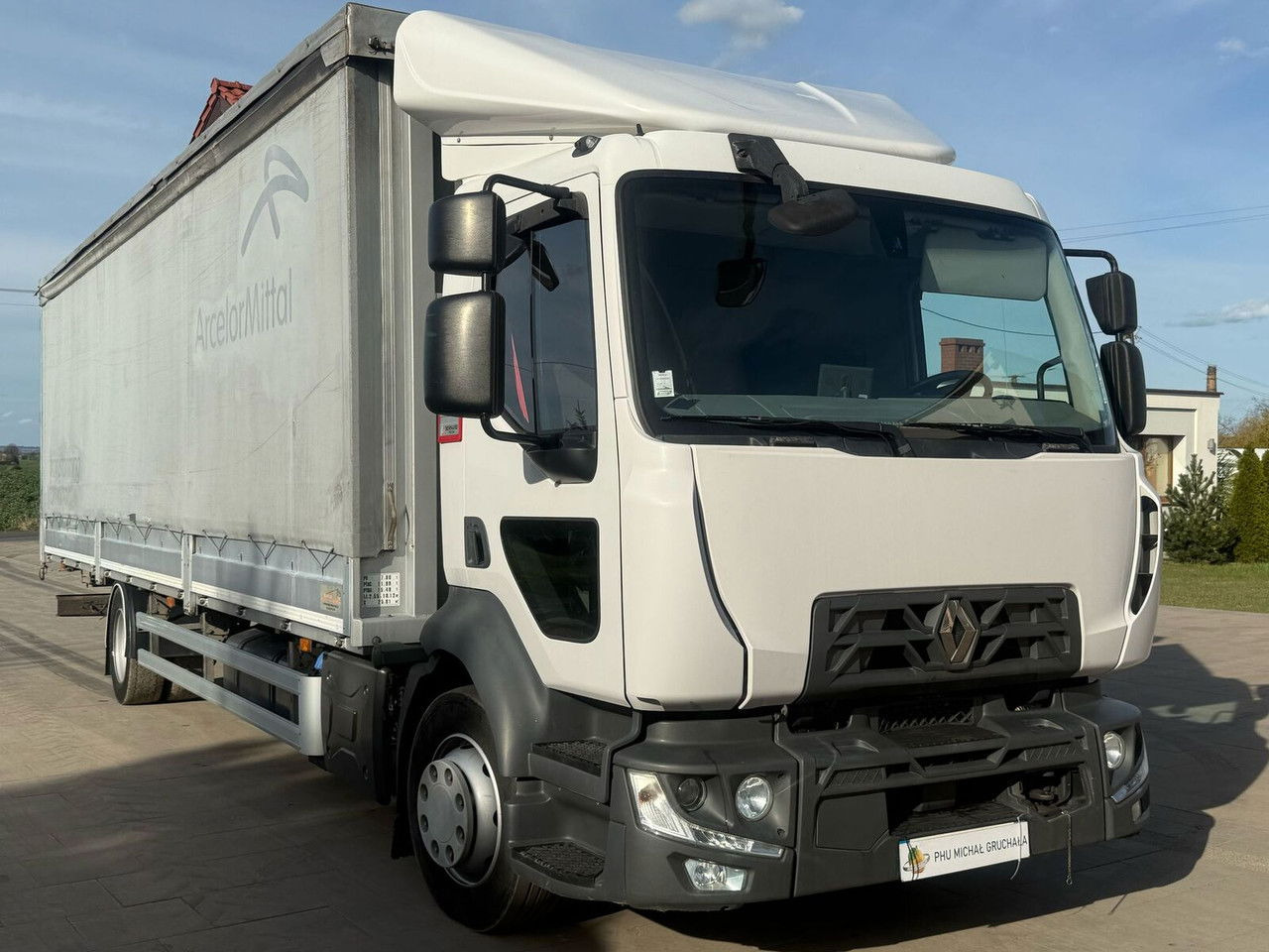 Renault 12 D12 - Other machinery: picture 1 Renault 12 D12 - Other machinery: picture 1