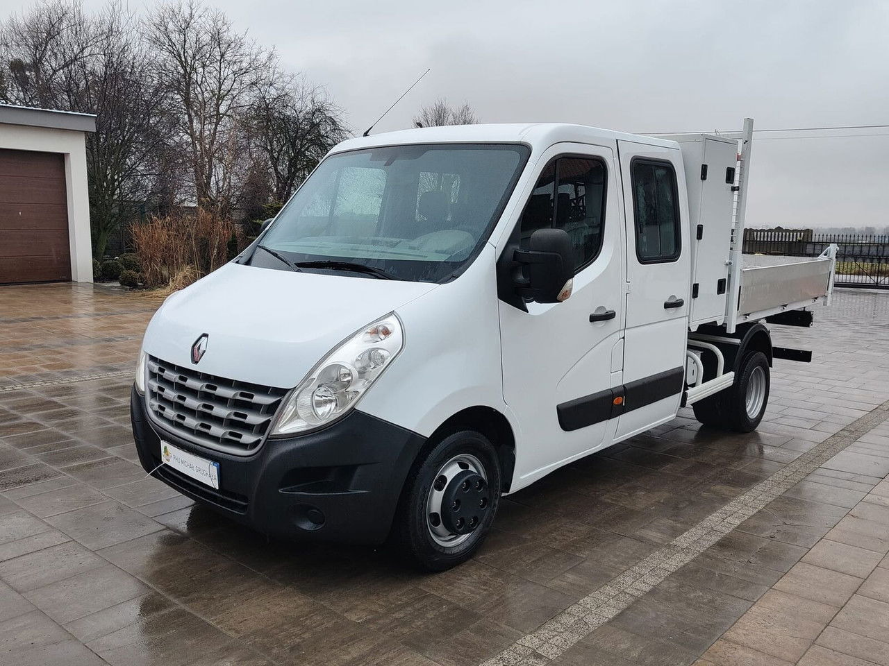 Renault Master - Flatbed van: picture 3 Renault Master - Flatbed van: picture 3