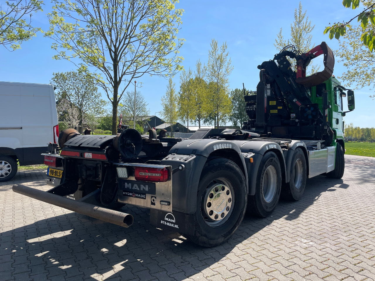 MAN TGS 35.420 met hiab 19tm Z kraan en 26t haakarm, bouwjaar 2018 - Container transporter/ Swap body truck, Crane truck: picture 4 MAN TGS 35.420 met hiab 19tm Z kraan en 26t haakarm, bouwjaar 2018 - Container transporter/ Swap body truck, Crane truck: picture 4