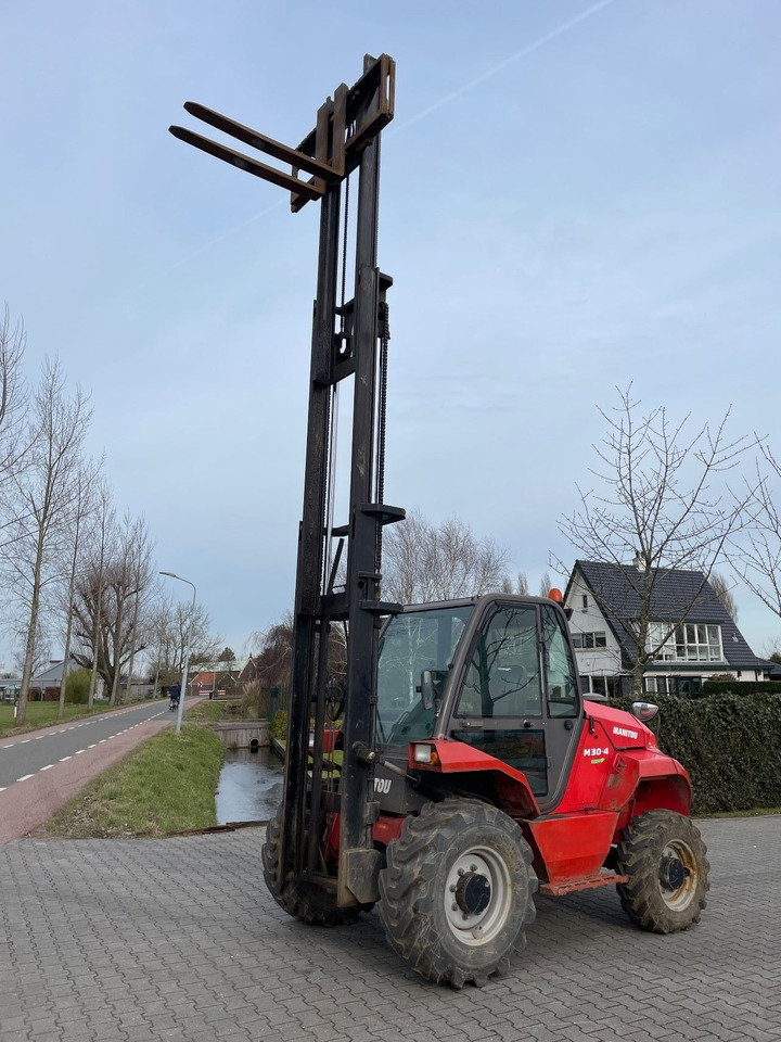 Manitou M30-4 4x4 4wd 3 ton triplo 5.50m heftruck - Rough terrain forklift: picture 5 Manitou M30-4 4x4 4wd 3 ton triplo 5.50m heftruck - Rough terrain forklift: picture 5