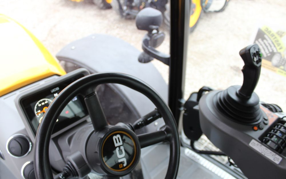 JCB FASTRAC 4190 - Farm tractor: picture 5 JCB FASTRAC 4190 - Farm tractor: picture 5