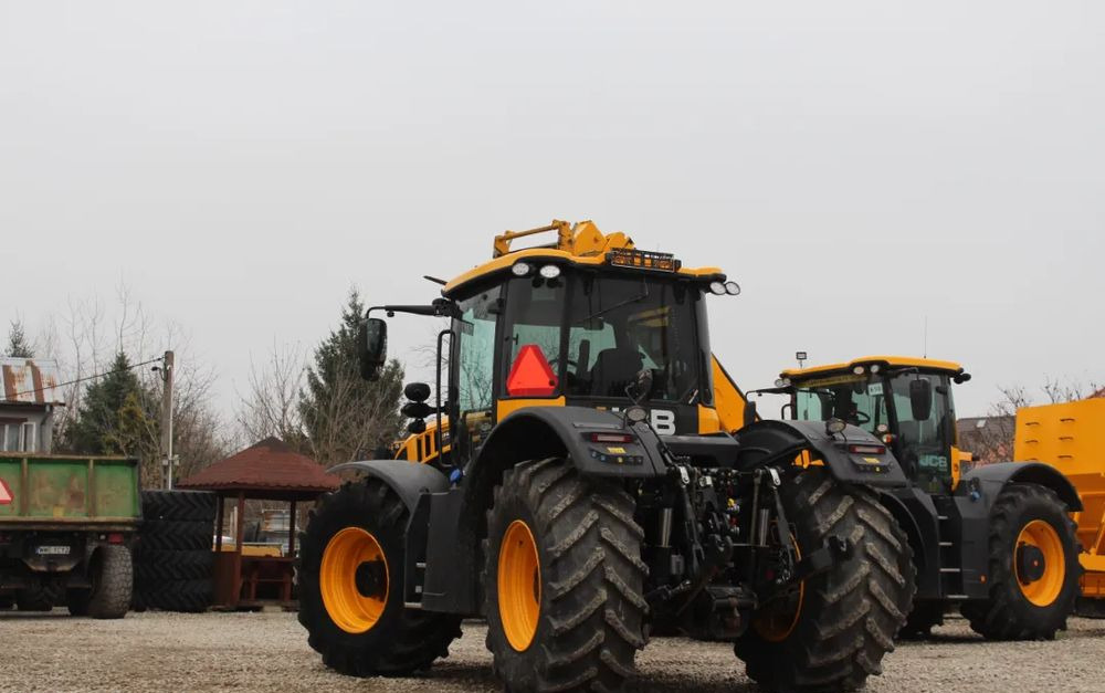 JCB FASTRAC 4190 - Farm tractor: picture 3 JCB FASTRAC 4190 - Farm tractor: picture 3