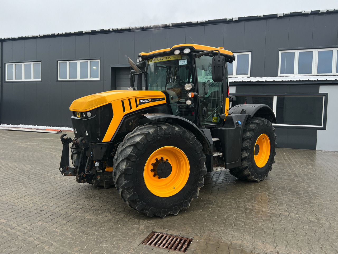 JCB Fastrac 4190/4220 - Farm tractor: picture 1 JCB Fastrac 4190/4220 - Farm tractor: picture 1