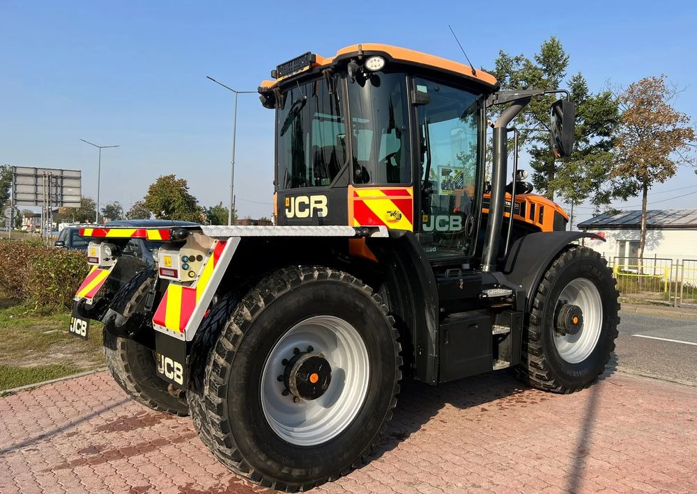 JCB Fastrac 4220 - Farm tractor: picture 5 JCB Fastrac 4220 - Farm tractor: picture 5