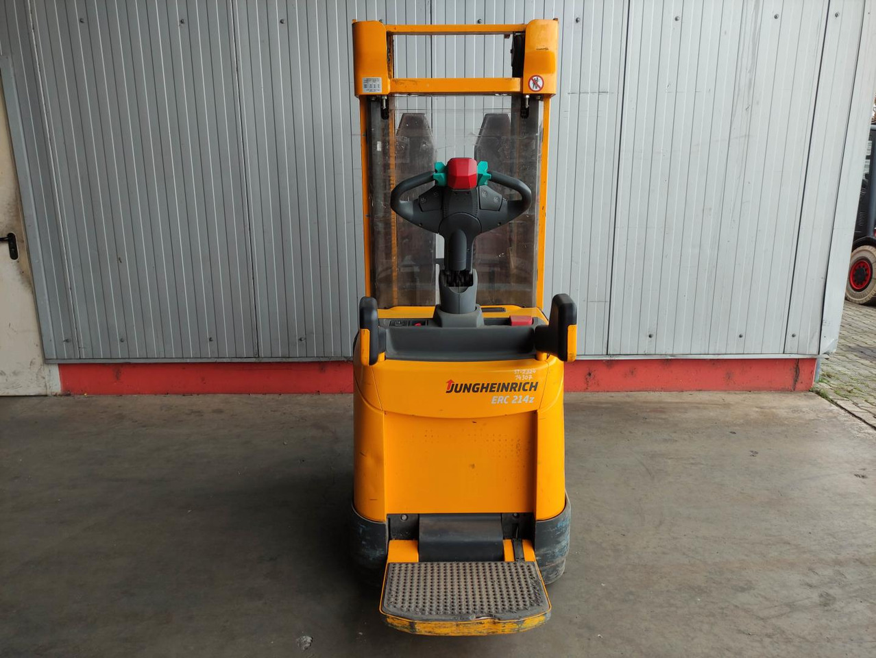 Jungheinrich ERC 214 Z - Stacker: picture 4 Jungheinrich ERC 214 Z - Stacker: picture 4