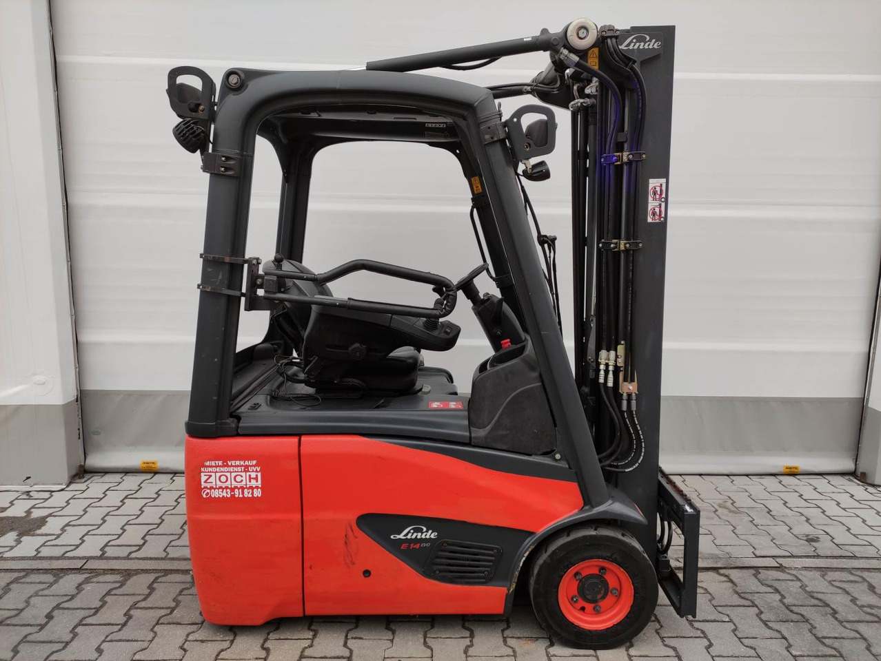 Linde E14-02-386 - Electric forklift: picture 2 Linde E14-02-386 - Electric forklift: picture 2