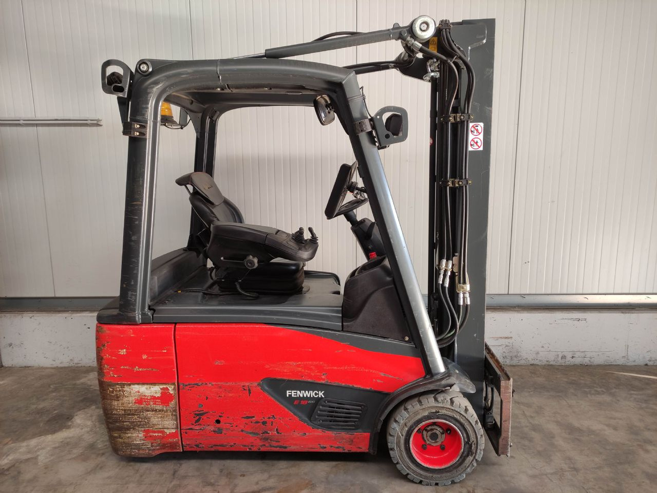 Linde E18L-02-386 - Electric forklift: picture 2 Linde E18L-02-386 - Electric forklift: picture 2