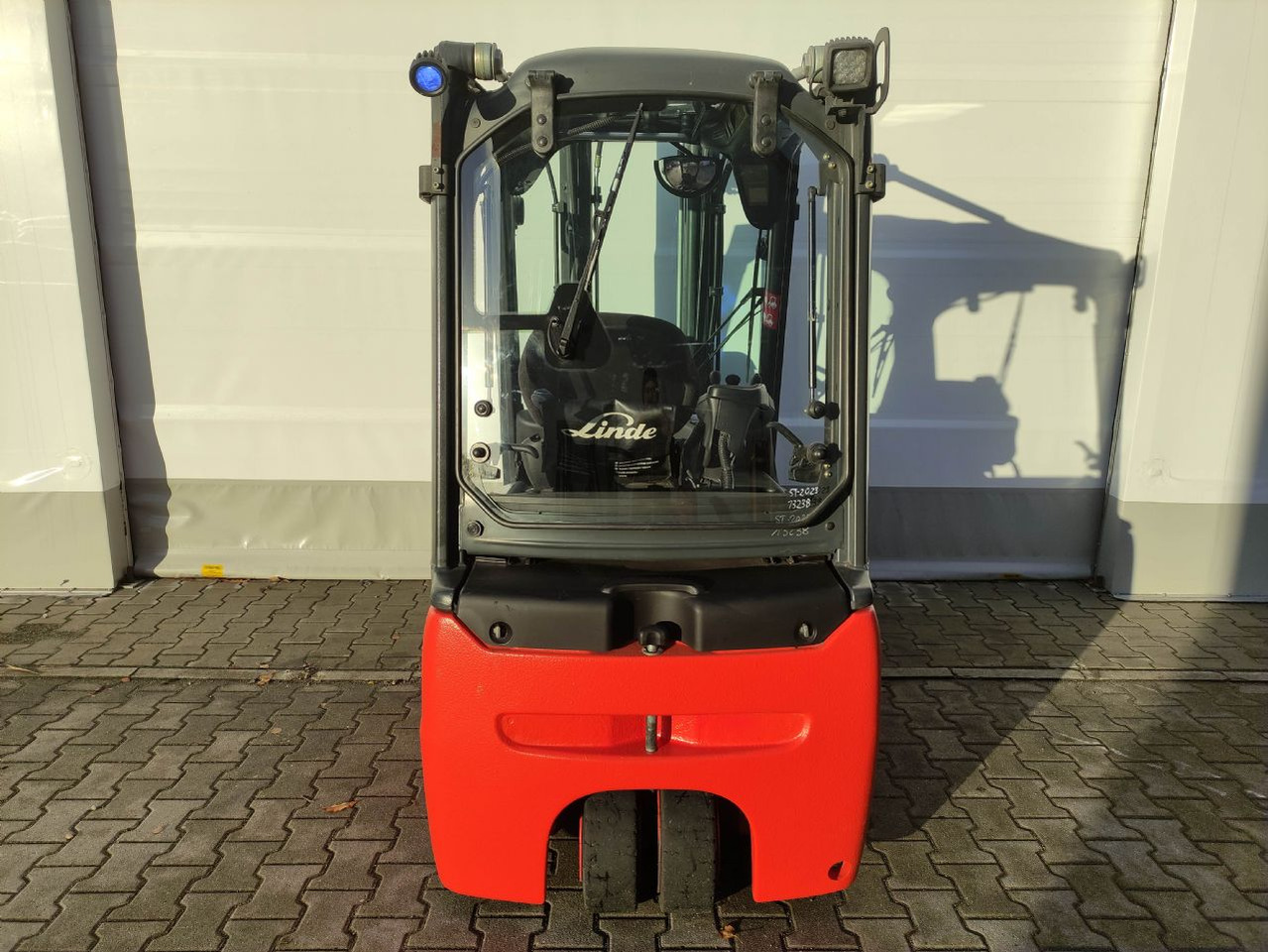 Linde E20L-02-386 - Electric forklift: picture 4 Linde E20L-02-386 - Electric forklift: picture 4