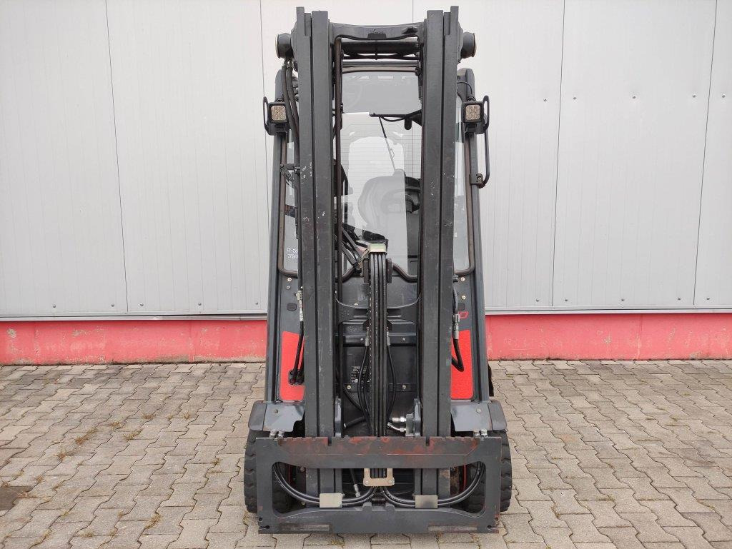 Linde E20PH-02-386 EVO - Electric forklift: picture 3 Linde E20PH-02-386 EVO - Electric forklift: picture 3