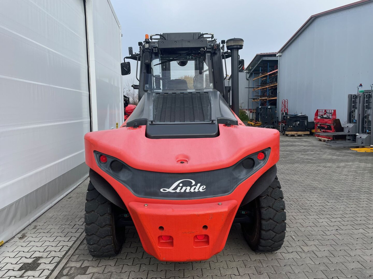 Linde HT160DS-1411 - Diesel forklift: picture 5 Linde HT160DS-1411 - Diesel forklift: picture 5