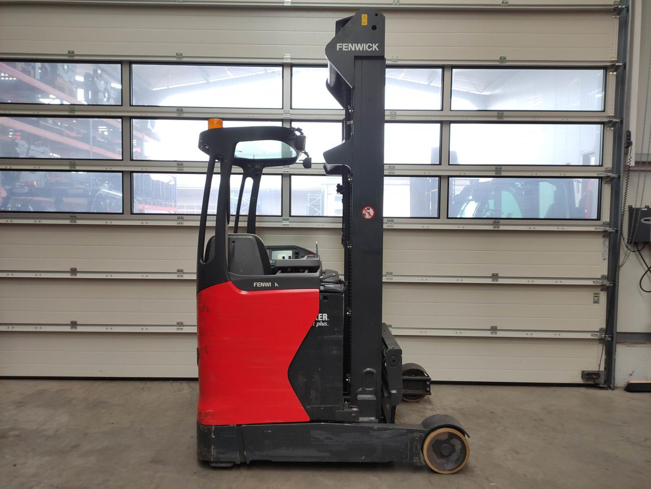 Linde R14-01-1120 - Reach truck: picture 2 Linde R14-01-1120 - Reach truck: picture 2