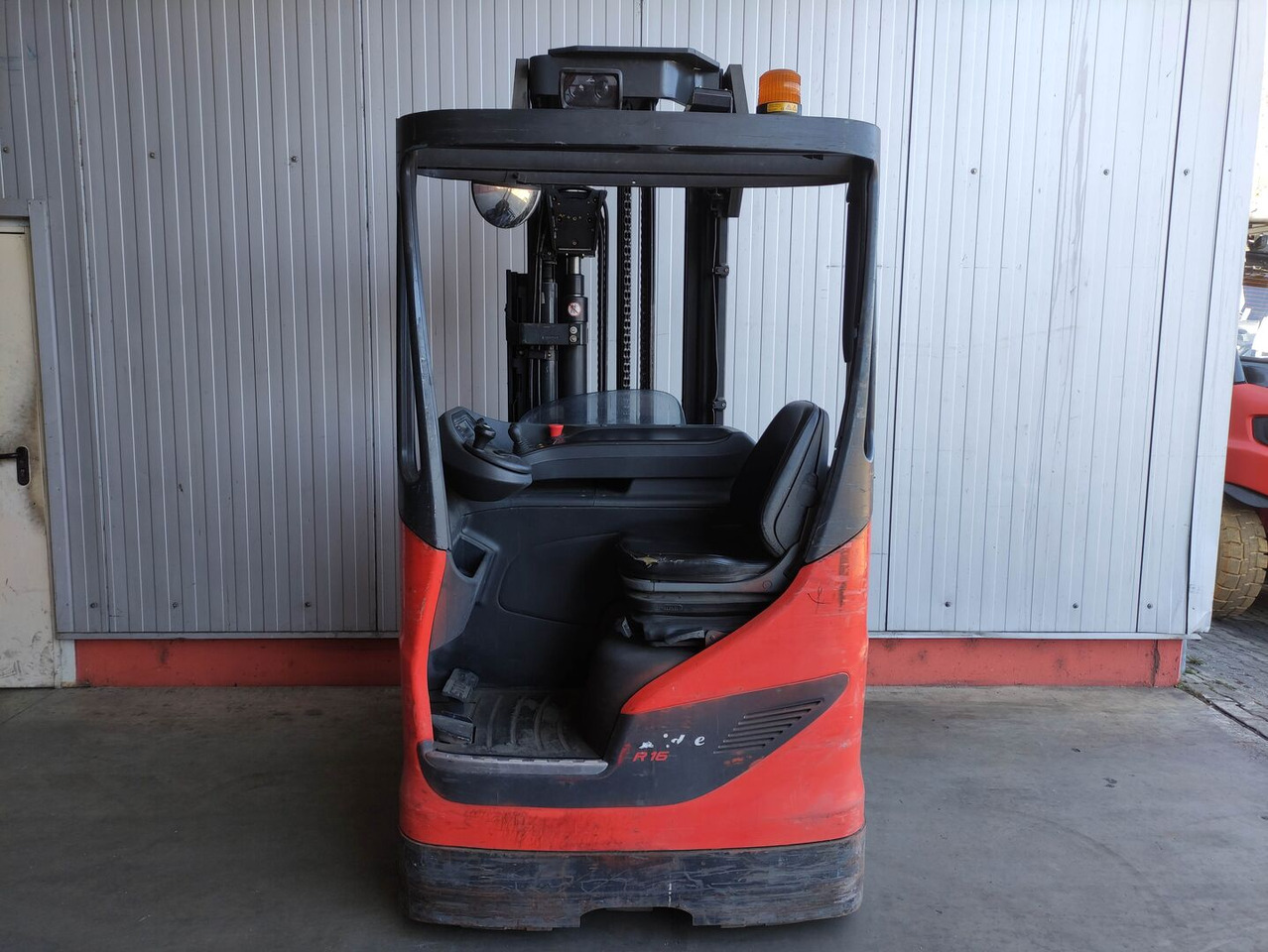 Linde R16-01-112 - Reach truck: picture 4 Linde R16-01-112 - Reach truck: picture 4