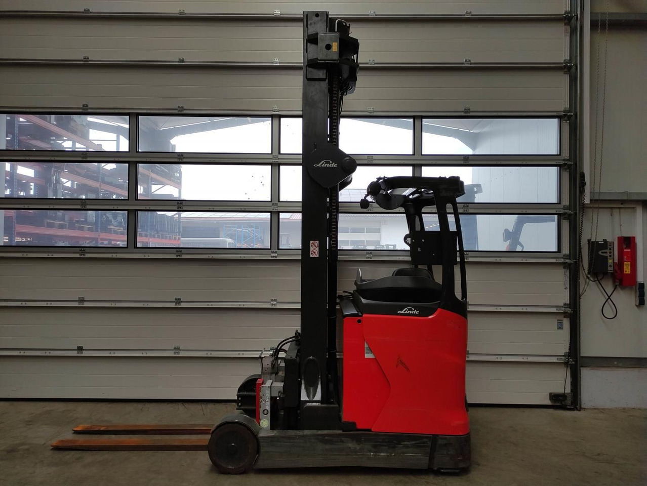 Linde R20-1120 - Reach truck: picture 1 Linde R20-1120 - Reach truck: picture 1