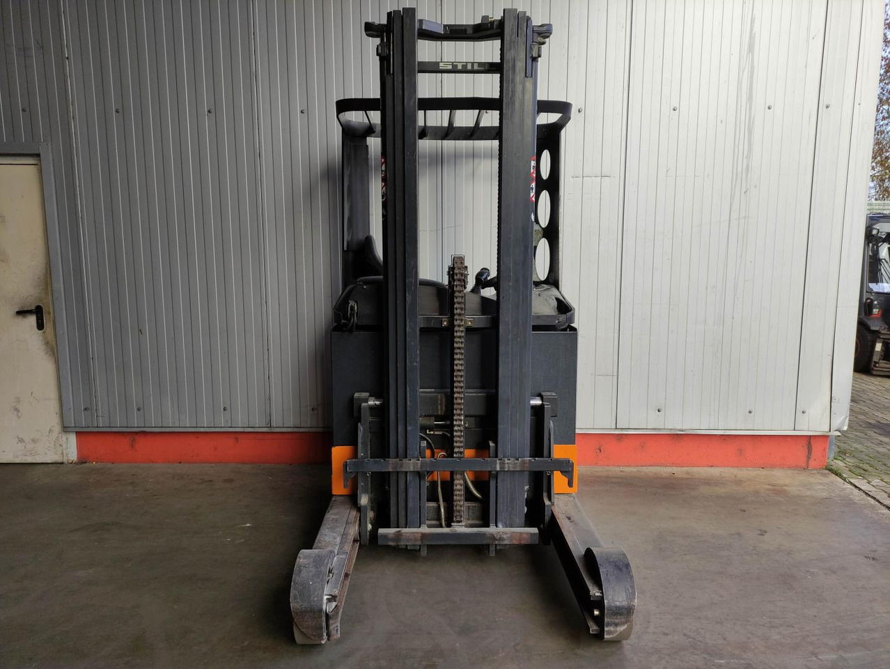Still FM 12 - Reach truck: picture 3 Still FM 12 - Reach truck: picture 3
