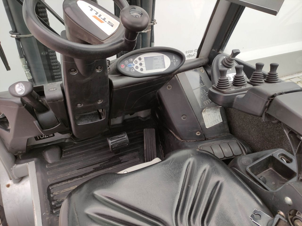 Still RX70-35 - Diesel forklift: picture 5 Still RX70-35 - Diesel forklift: picture 5